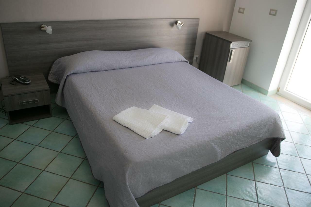 Hotel La Perla Villammare Εξωτερικό φωτογραφία